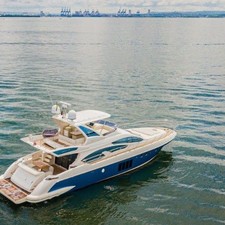 Azimut 64 Fly