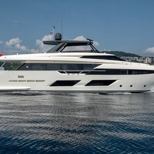 Ferretti 920