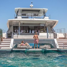 Fountaine Pajot Alegria 67