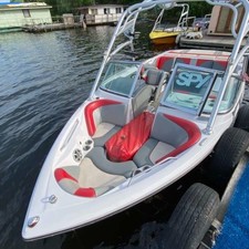 Super Air Nautique 210