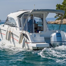 Beneteau Antares 8
