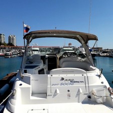 Cruisers Yachts 330 Express