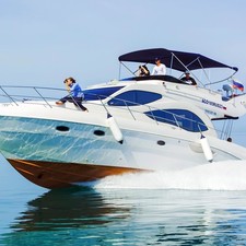 Majesty Yachts 44