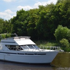 Heesen Galactica Super Nova
