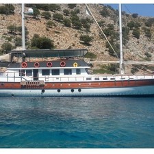 Gulet 104