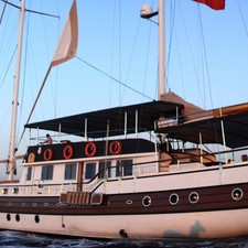 Gulet 104