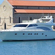 Ferretti 68