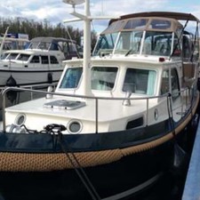 Linssen 32 AC