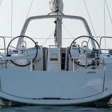 Beneteau Oceanis 38.1