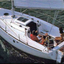 Beneteau First 211