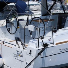 Beneteau Oceanis 35
