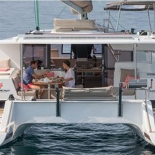 Fountaine Pajot Helia 44
