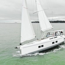 Hanse 548