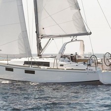 Beneteau Oceanis 35