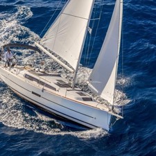 Dufour 360
