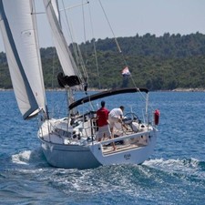 Salona 44