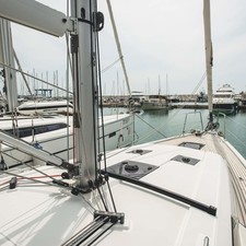 Beneteau Oceanis 41.1