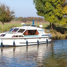 Le Boat Lake Star