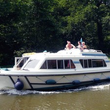 Le Boat Cirrus A