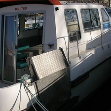 Triton 1060 Handy