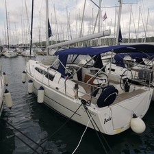 Dufour 360