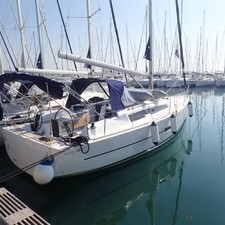 Dufour 360