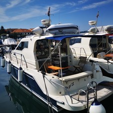 SAS Vektor Adriana 950