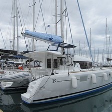 Lagoon 39