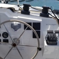 Fountaine Pajot Lucia 40