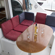 Lagoon 380 S2
