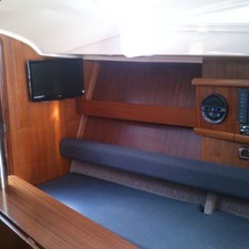 Cobra Yachts 33