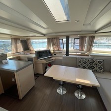Fountaine Pajot Astréa 42