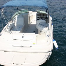 Sea Ray Sundeck 240