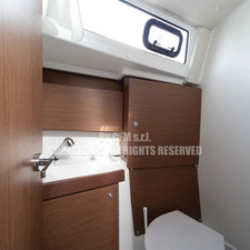 Beneteau Oceanis 38.1