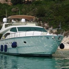 Ferretti 68