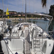 Beneteau Oceanis 43