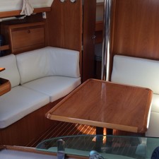 Jeanneau Sun Odyssey 37