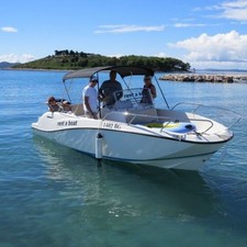 Quicksilver 675