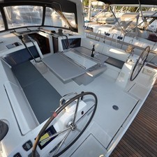 Beneteau Oceanis 48