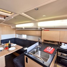 Hanse 418