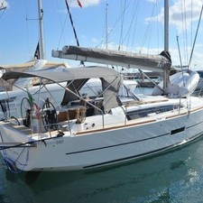 Dufour 360