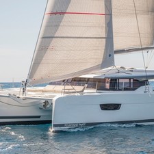 Fountaine Pajot Astréa 42