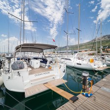 Beneteau Oceanis 51.1