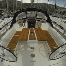Dufour 382