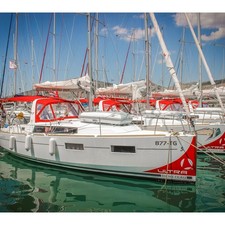 Beneteau Oceanis 35