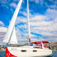 Beneteau Oceanis 35