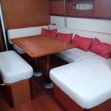 Beneteau Oceanis 43