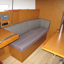 Jeanneau Sun Odyssey 379