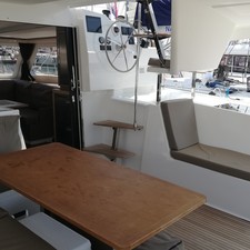 Fountaine Pajot Lucia 40