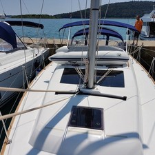 Dufour 382